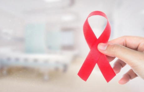 HIV阳性 ≠ 艾滋病！别被吓懵了！