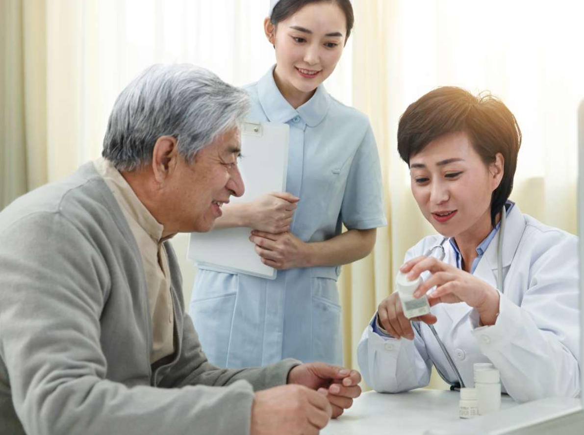 又一艾滋患者治愈！！第二名柏林患者已「停药7年」，病载未反弹，细胞中未发现能够产生新病毒的 DNA